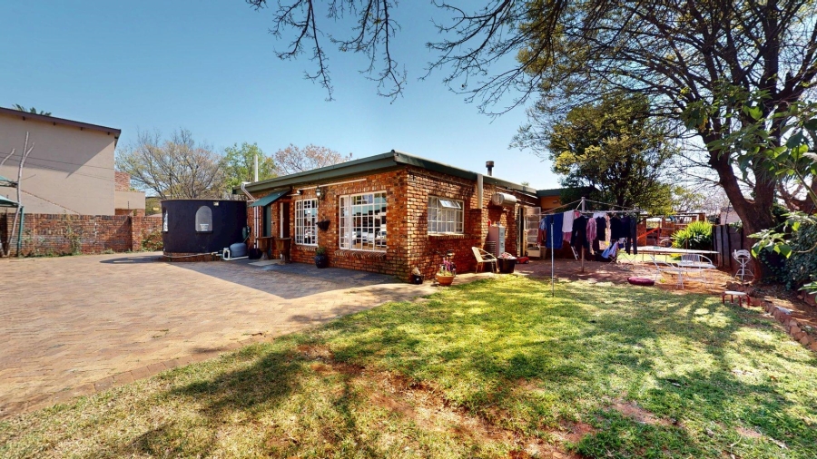 5 Bedroom Property for Sale in Potchefstroom North West